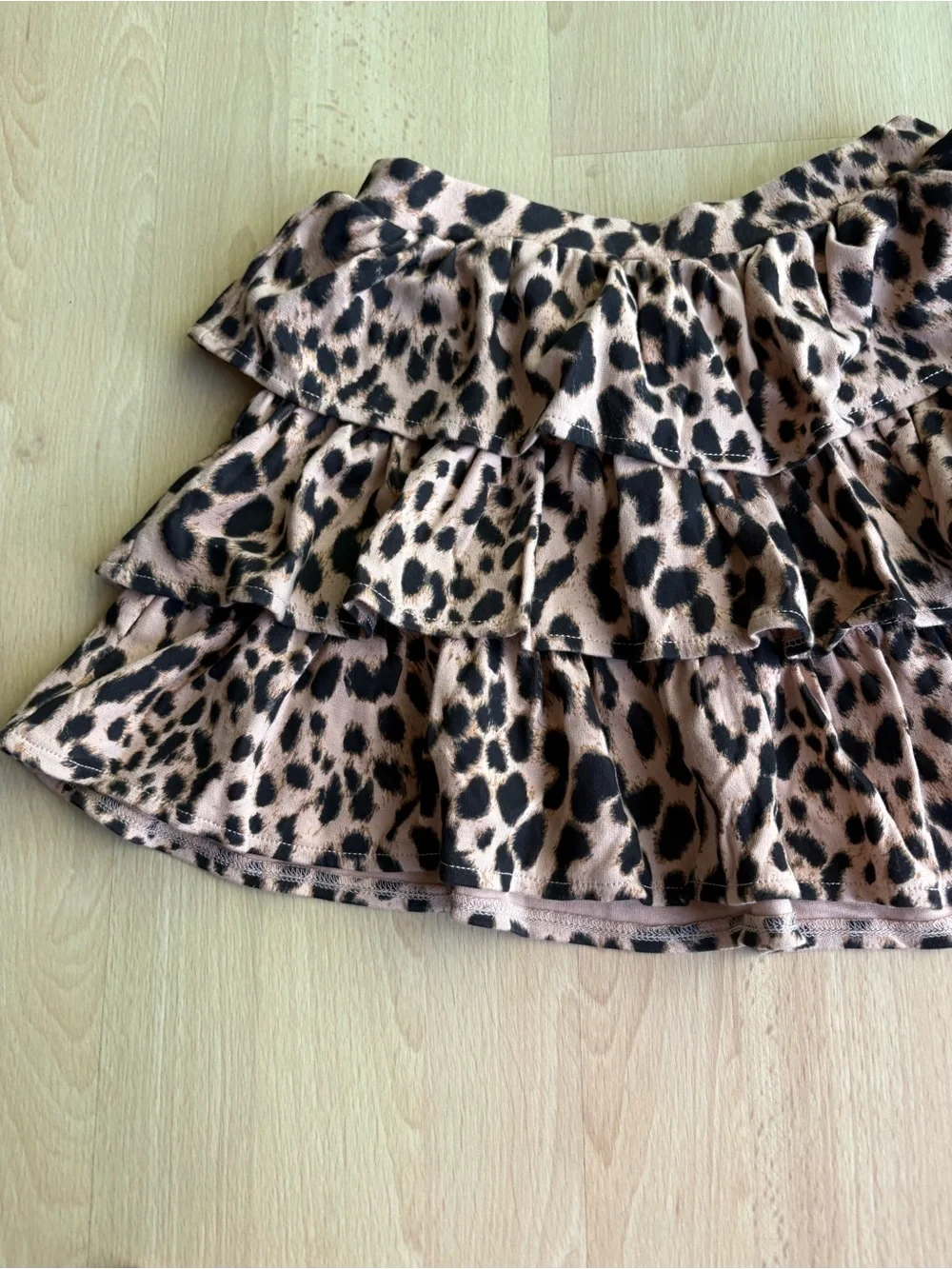 GapKids M girls 8 ruffle skirt elastic waist thick cotton blend tiered leopard